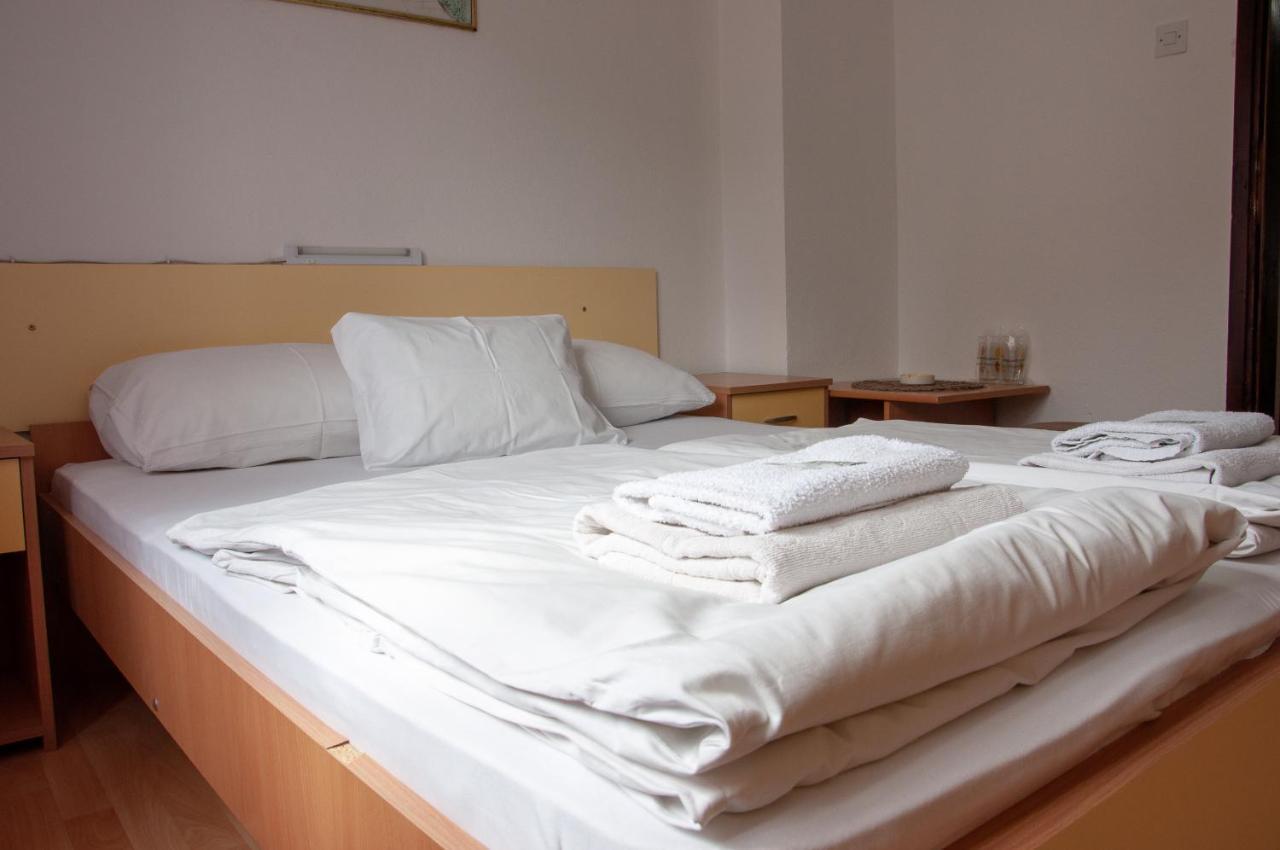 Apartmani Zvirac Соко Баня Екстериор снимка