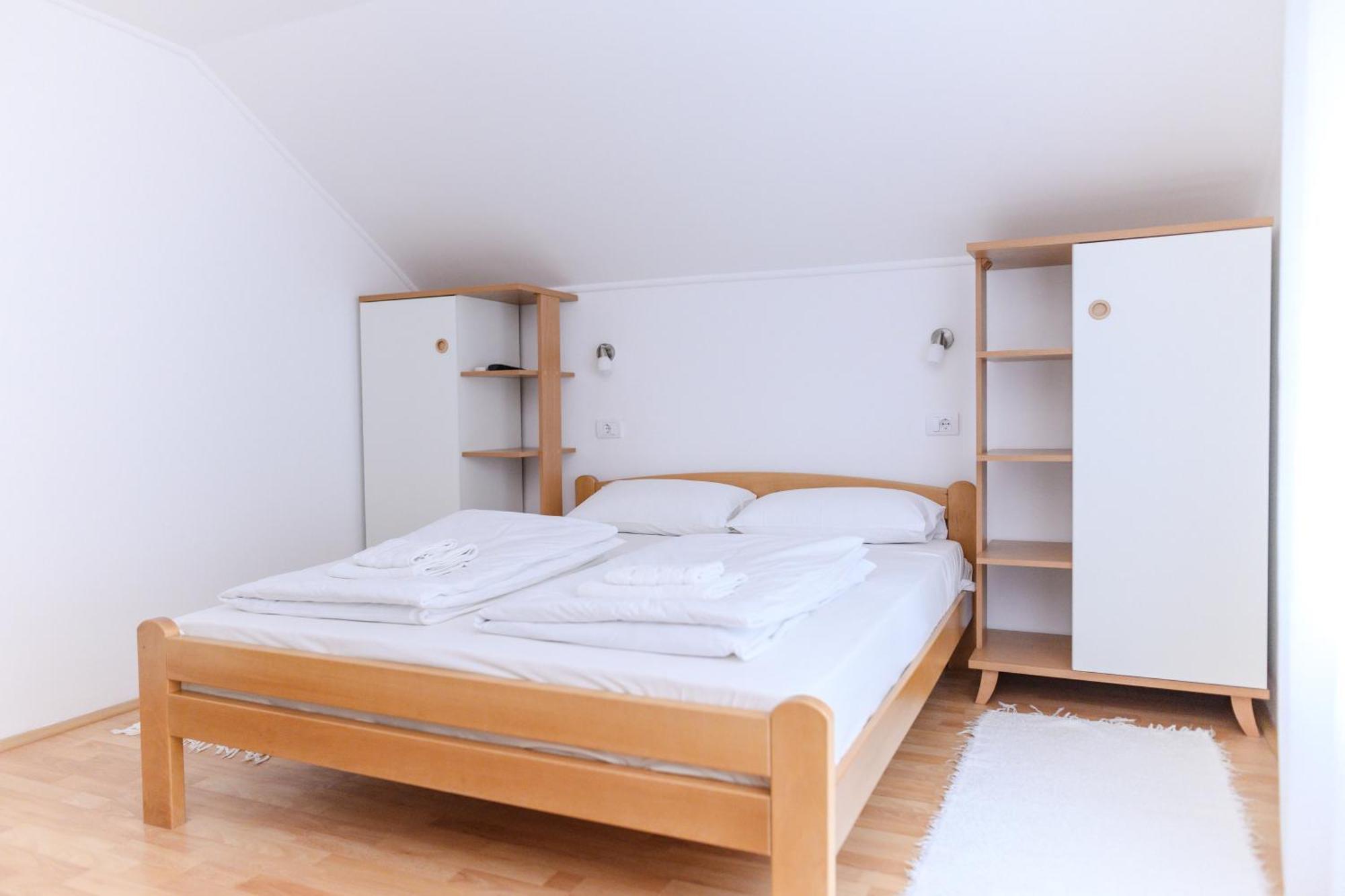 Apartmani Zvirac Соко Баня Екстериор снимка