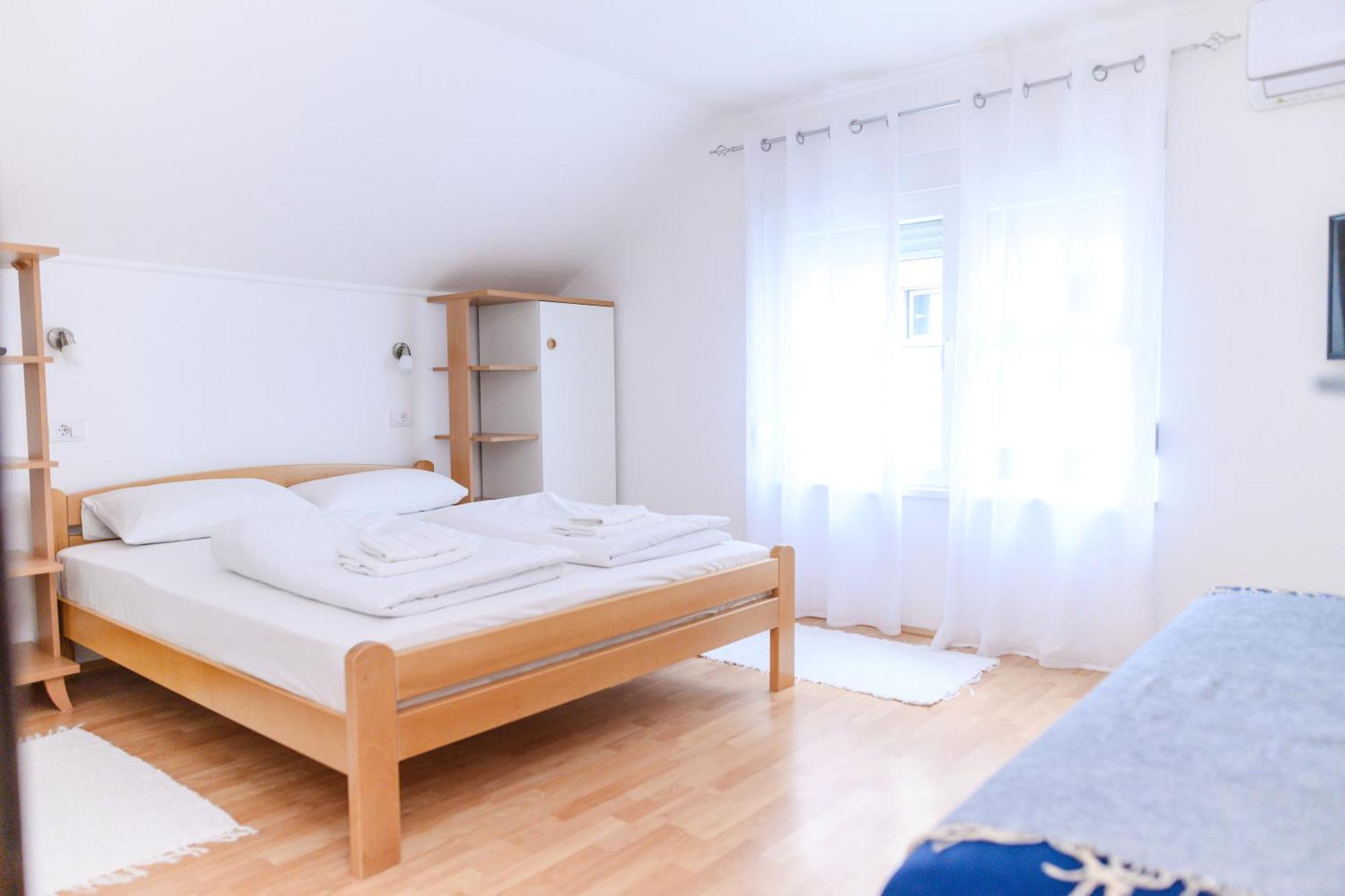 Apartmani Zvirac Соко Баня Екстериор снимка
